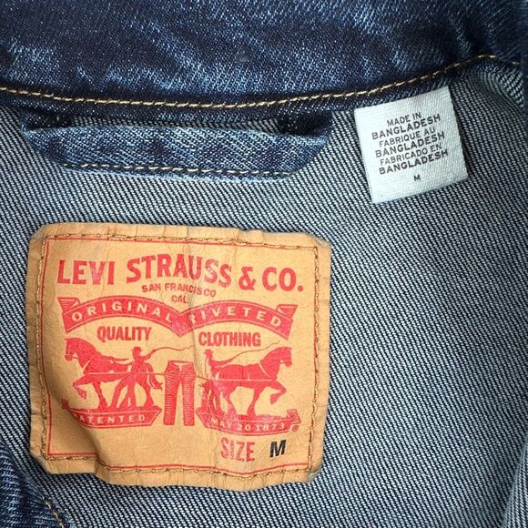 Levi's Jean Jacket Mens Medium Blue Wash Classic Denim Trucker 72334-0322 - Picture 3 of 10
